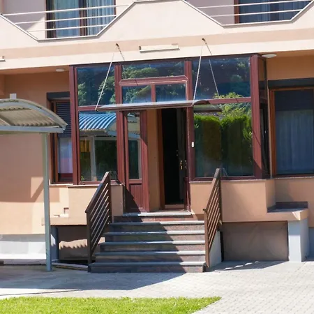 Plavno ホームステイ *